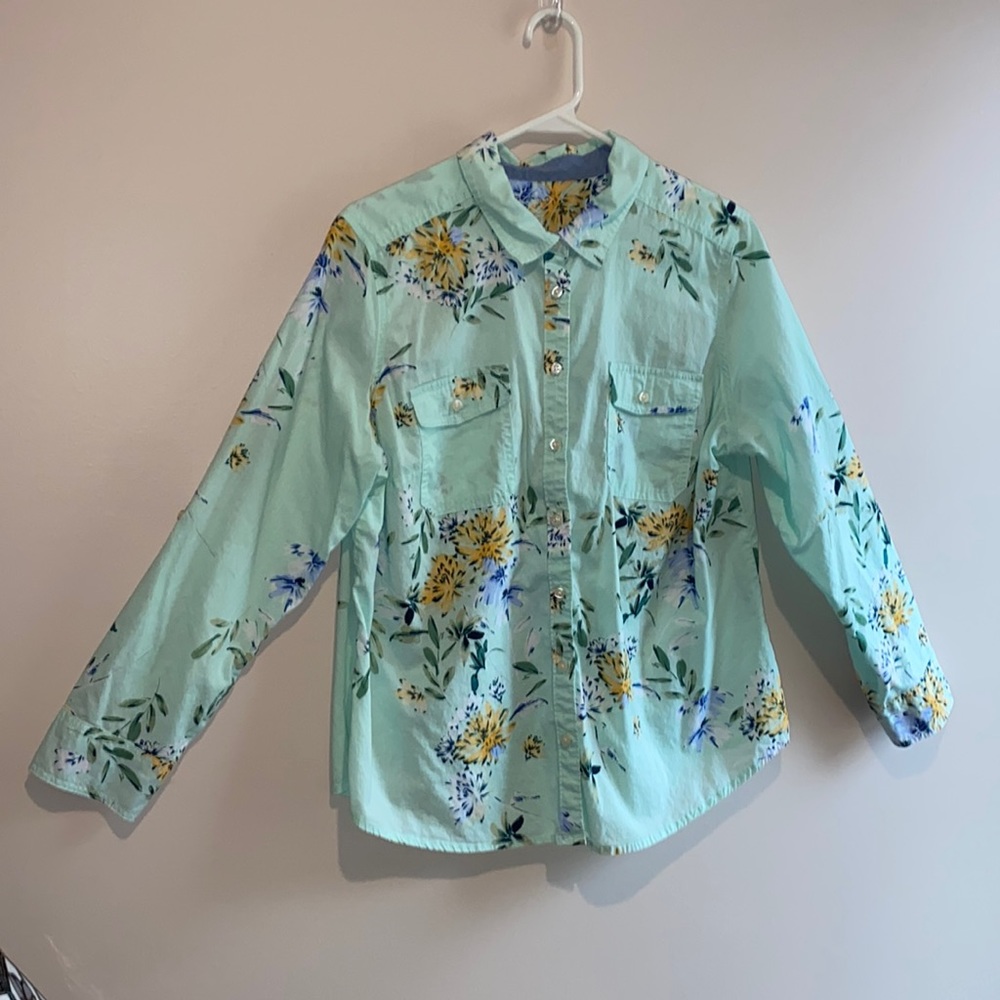 St. John’s Bay long sleeve button down - floral - size PXL